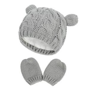 Newborn Hat and Mittens Set